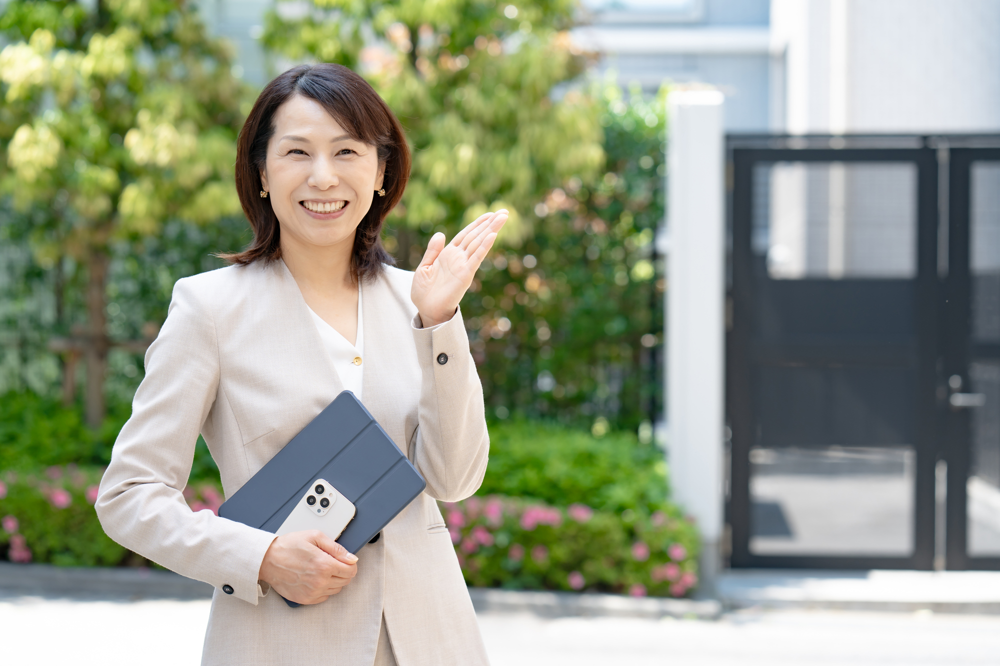 内覧会説明の請負